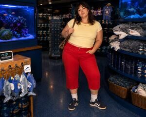 Faded Glory Stretch Red Denim Capri Jeans Cropped Pants Size 14